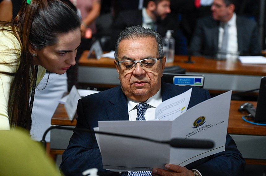 Projeto susta cobrança de adicional por risco ambiental de trabalho pela Receita