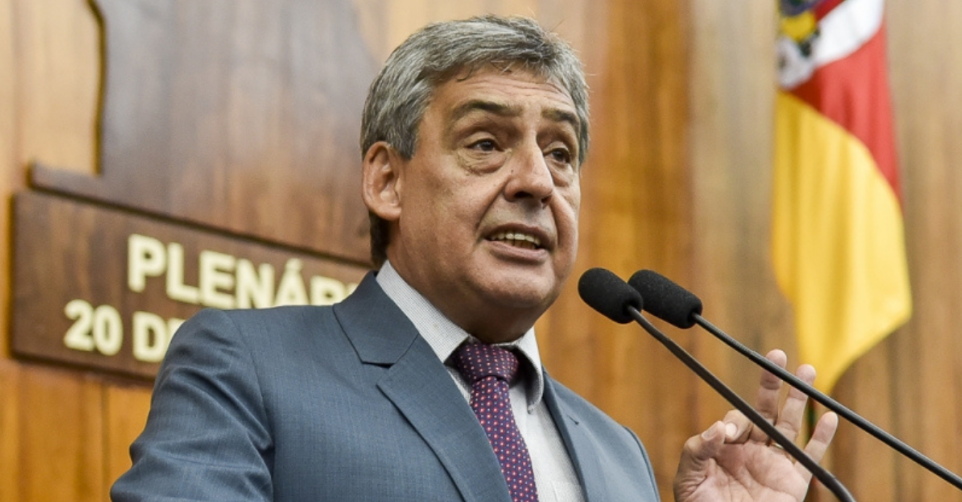 Sebastião Melo: “Acho um equívoco o MDB estar no governo Lula”