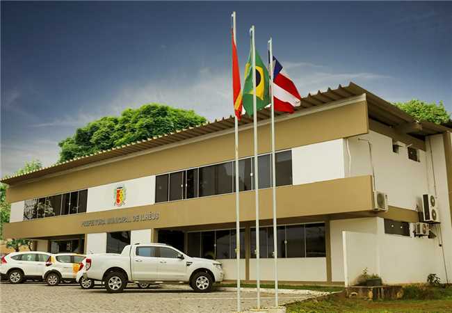 Ilhéus: Aposentados e médicos da prefeitura cobram pagamentos atrasados