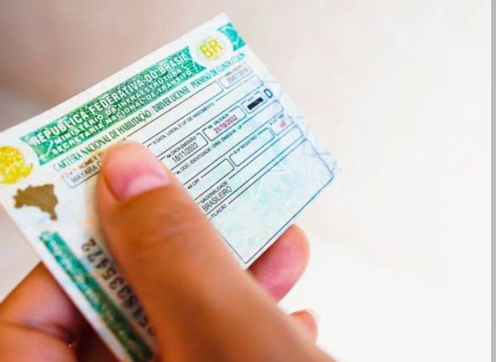 STF aprova apreensão da CNH e passaporte em caso de dívidas