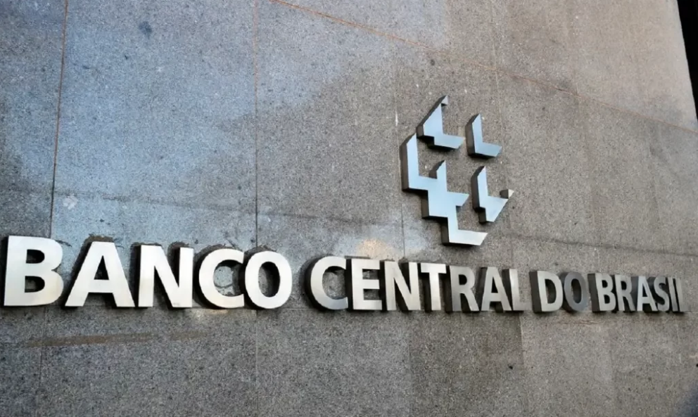 Brasil registra déficit em conta corrente de US$ 2,93 bilhões em maio, diz Banco Central