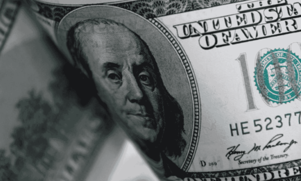 Dólar avança a R$ 5,51 com ata do Copom e cessar-fogo entre Israel e Irã