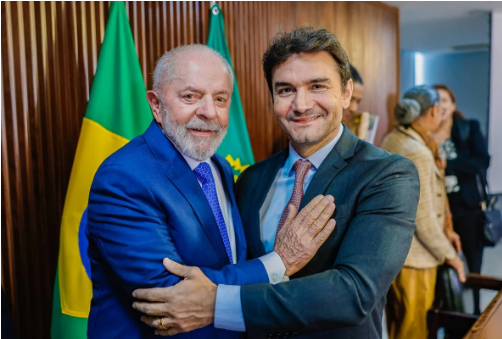 Com Sabino, Lula deixa “bode na sala” de presente para União Brasil