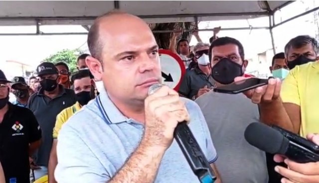Serra Preta: Franklin Leite é multado após julgamento sobre autopromoção em perfil oficial da prefeitura