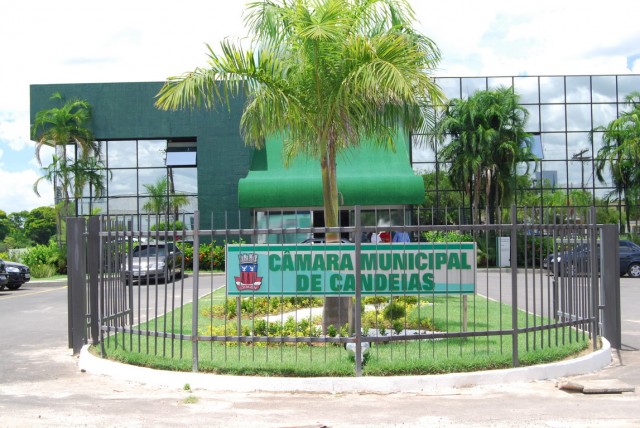 Candeias: Arquivada apuração sobre supostas irregularidades em concurso da Câmara Municipal