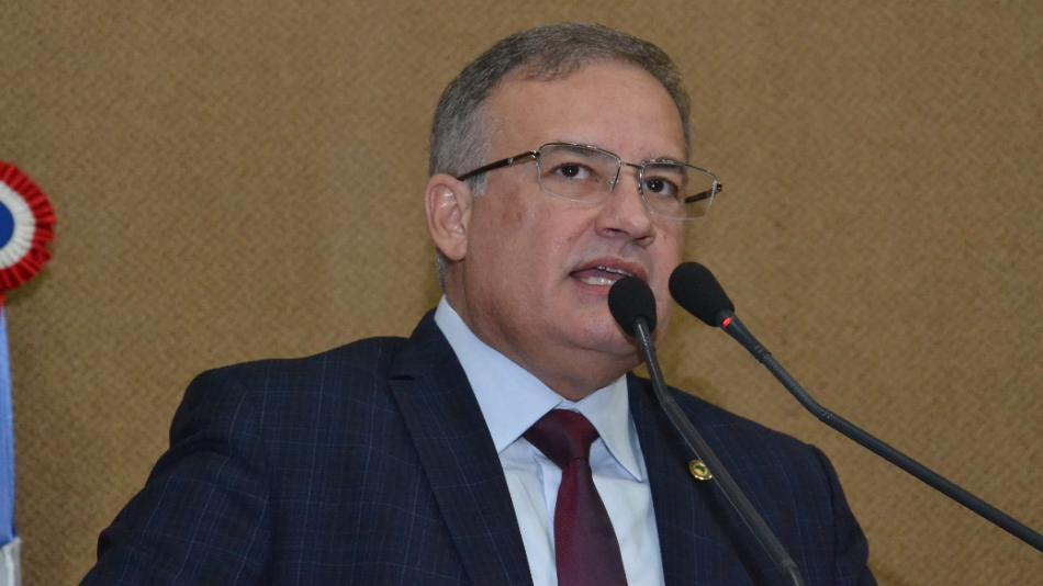 Deputado Felipe Duarte sugere a inclusão do exame “Teste da Bochecha” no Programa de Triagem Neonatal