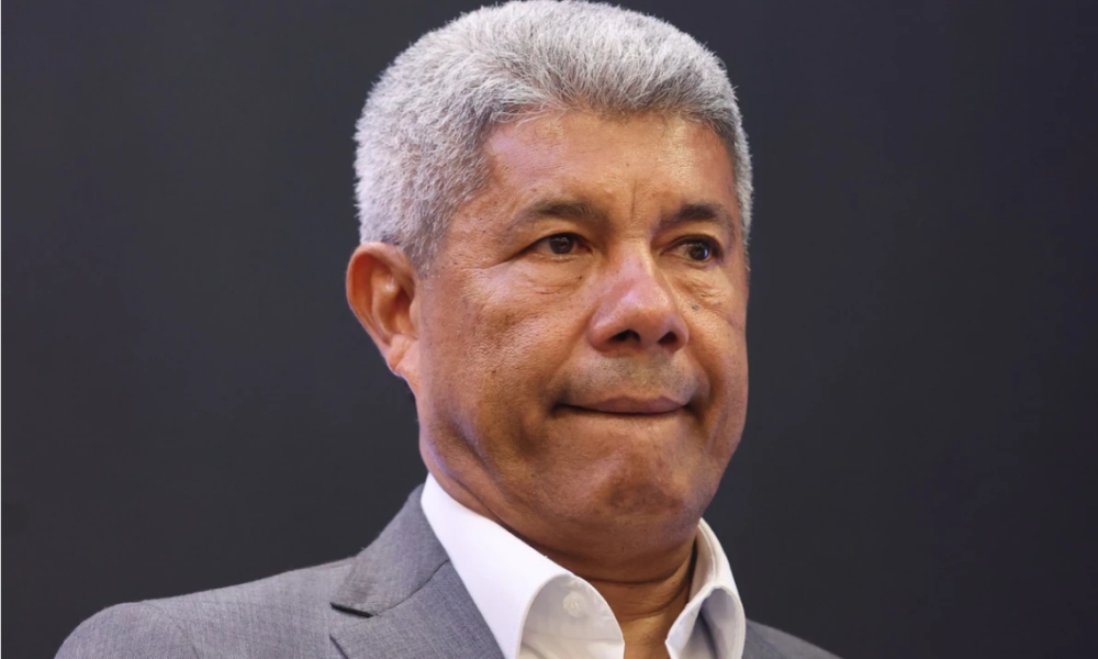 Barreiras: Câmara pisa na bola, não entrega título de cidadão e Jerônimo sai da cidade de mãos abanando