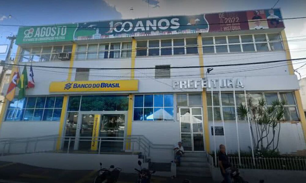 Ruy Barbosa: TRF-1 decide manter ex-prefeito no tribunal e separa ação dos demais acusados