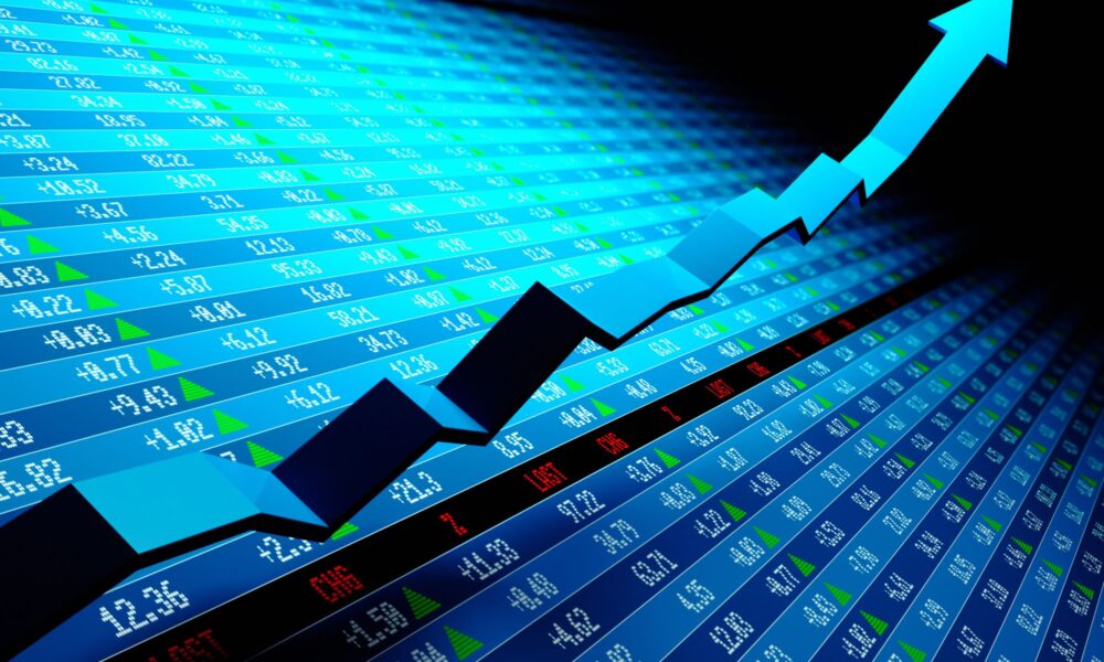 Ibovespa fecha em alta, mas distante da máxima em dia com dados dos EUA sob holofote