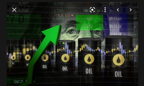 Petróleo fecha em alta de 1% com recuo de Trump sobre cobrança de pedágio em Ormuz