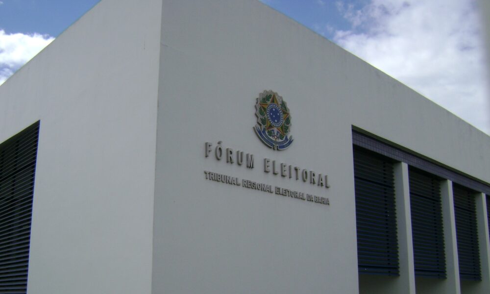 Cartórios eleitorais da Bahia terão atendimento aos fins de semana até dezembro