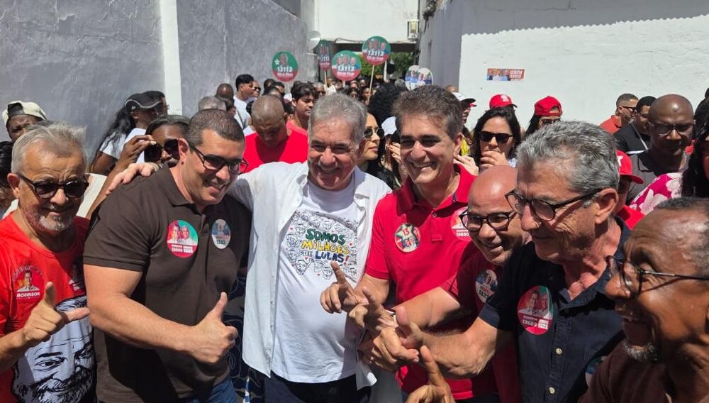 Zé Neto inicia campanha em Feira com presença de secretários estaduais