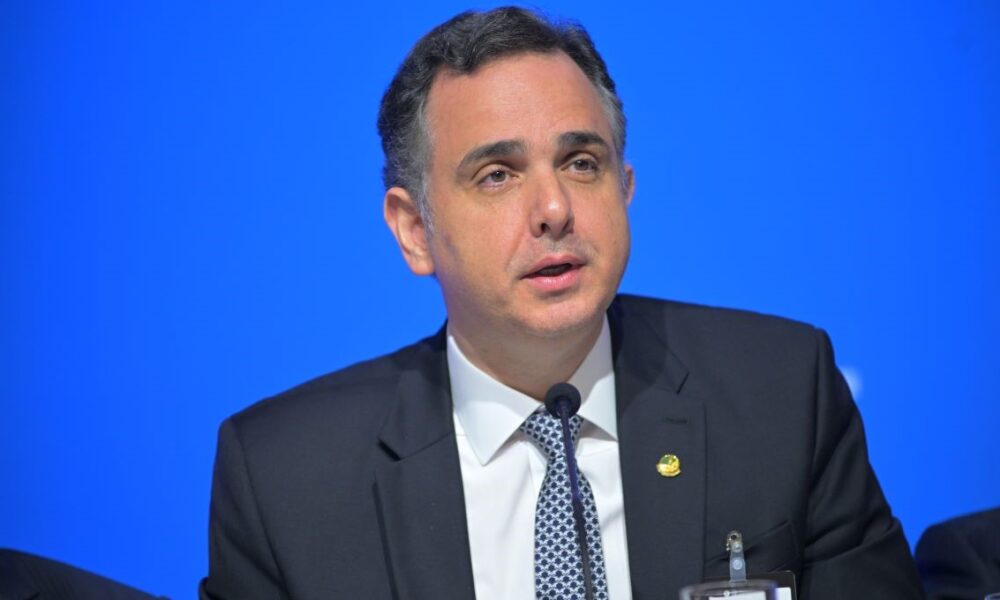 Senado aprova indicação de Rodrigo Pacheco para o TCU